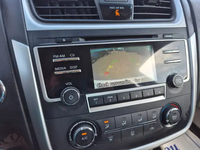 2018 Nissan Altima - Photo 9