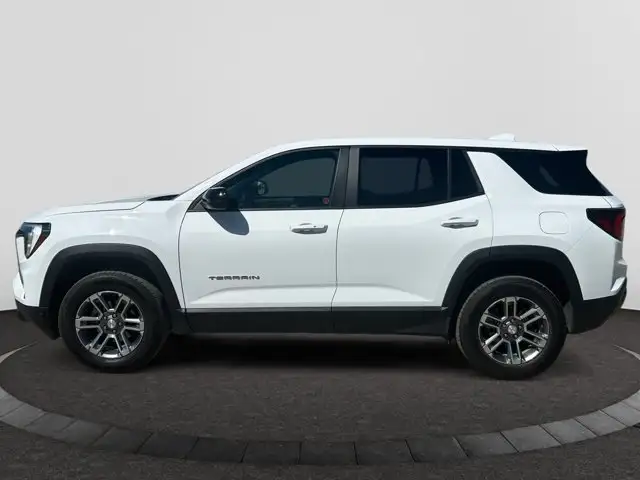 2025 GMC Terrain AWD Elevation - Photo 2