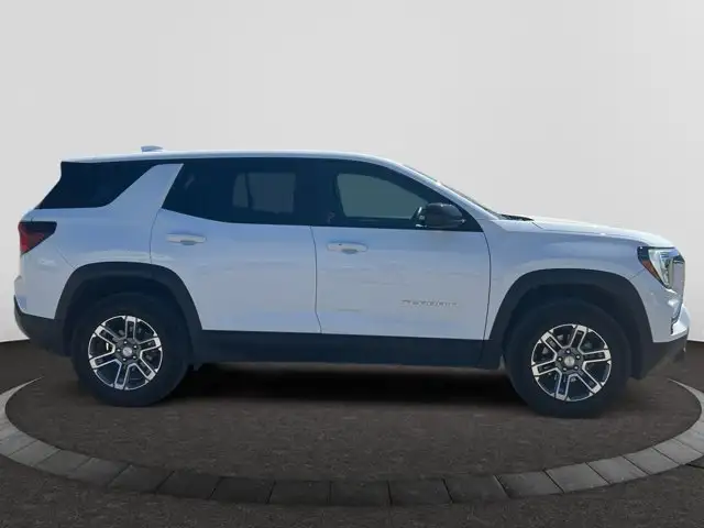 2025 GMC Terrain AWD Elevation - Photo 6