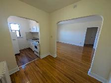 1 Bedroom Apt available at 2532 Lakeshore Blvd W, Etobicoke!