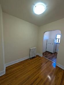1 Bedroom Apt available at 2532 Lakeshore Blvd W, Etobicoke! - Photo 6