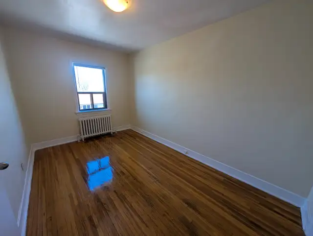 1 Bedroom Apt available at 2532 Lakeshore Blvd W, Etobicoke! - Photo 7