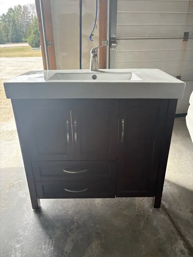 bathroom vanity