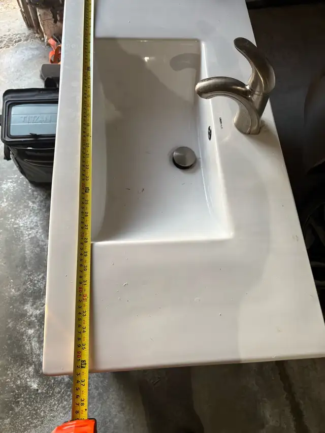 bathroom vanity - Photo 2