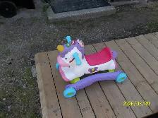Child's ride on pony like new Talks $30.00 - Photo 3