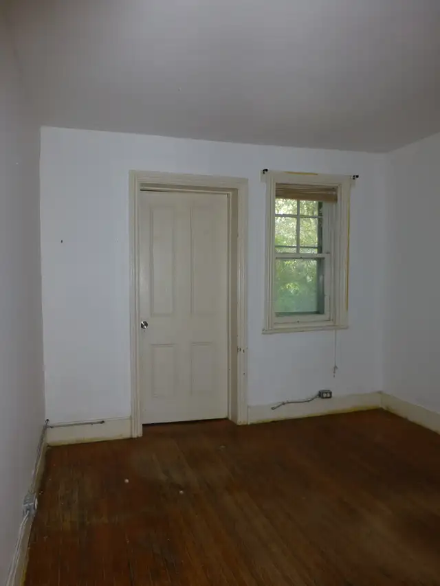 Student House Close To Tett Center and Queens 359 King St West - Photo 14