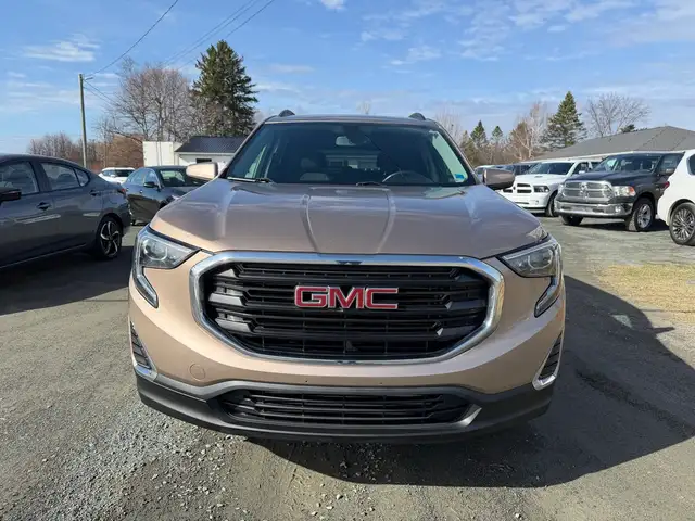 2018 GMC Terrain AWD! SLE! CLEAN CARFAX! NEW TIRES! - Photo 4