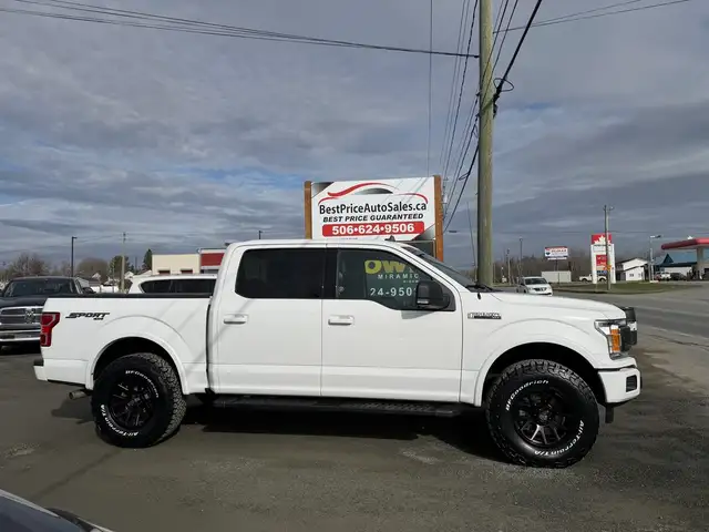 2020 Ford F-150 SPORT! 4X4! LEVELLED UP! 35 INCH BFG'S! - Photo 10