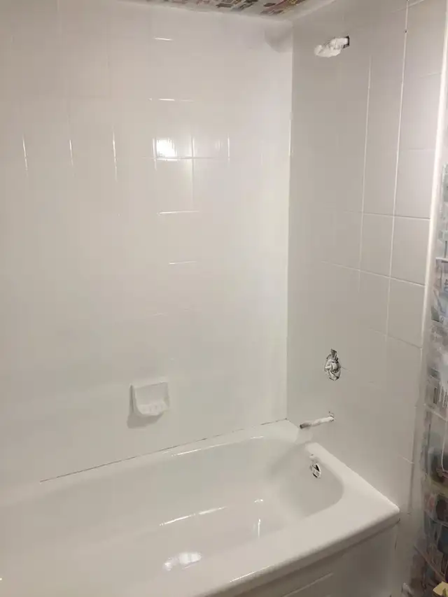 Bathroom Bathtub & Tile Restoration – Clean & Smooth Finish - Photo 10