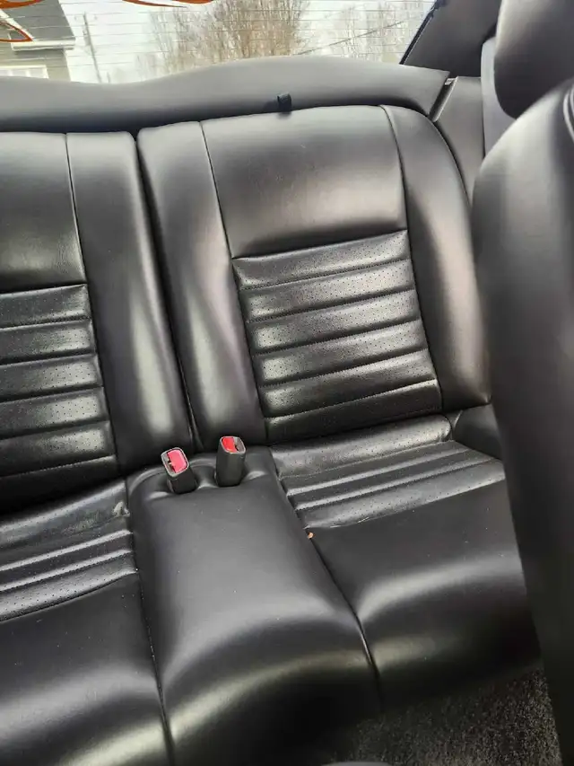 Ford Mustang 2002 - Photo 10