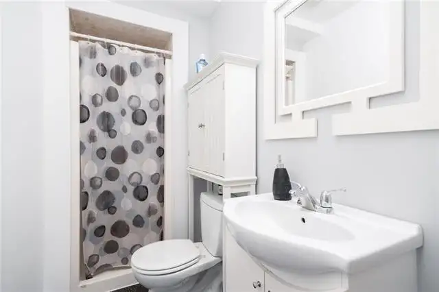 Three Rooms Available in A Very Student Home! All Inclusive! - Photo 10