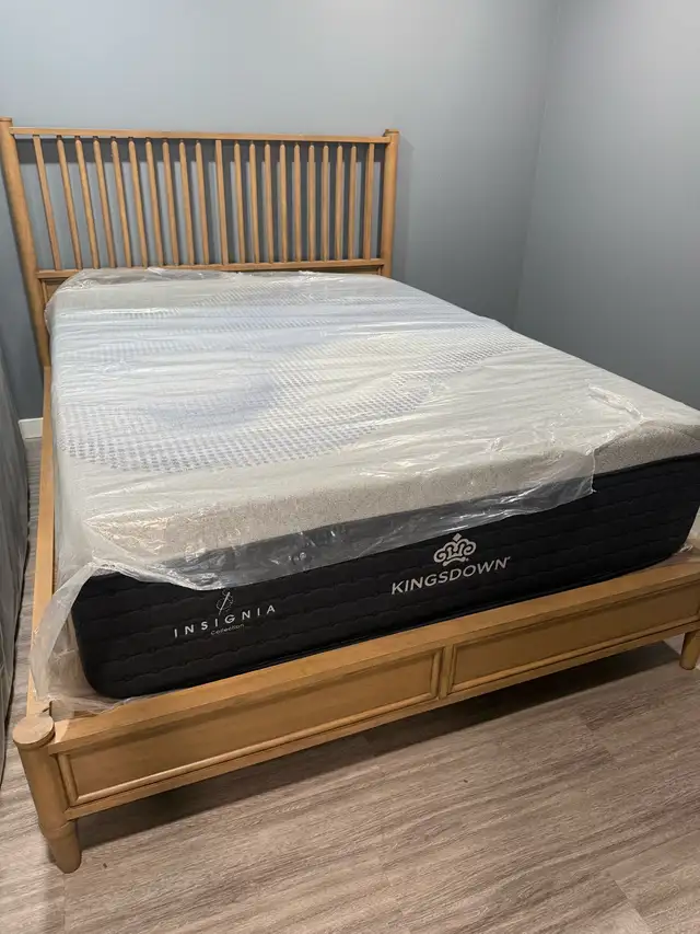 Queen sized bedframe with firm mattress