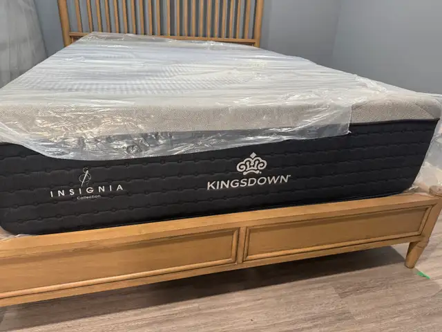 Queen sized bedframe with firm mattress - Photo 2