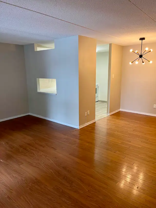 River Heights Large 2BR Condo |  Pool |  Parking Included - Photo 2