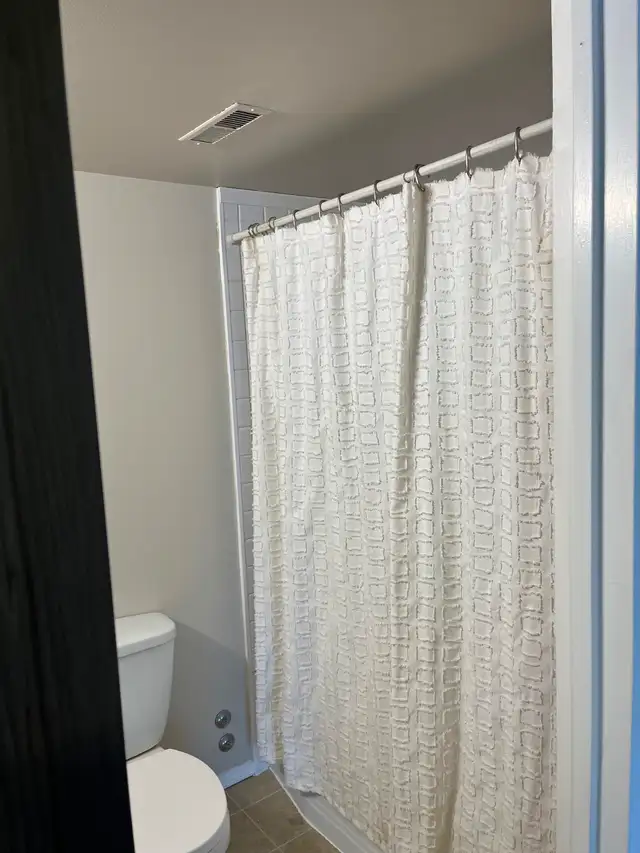 River Heights Large 2BR Condo |  Pool |  Parking Included - Photo 9