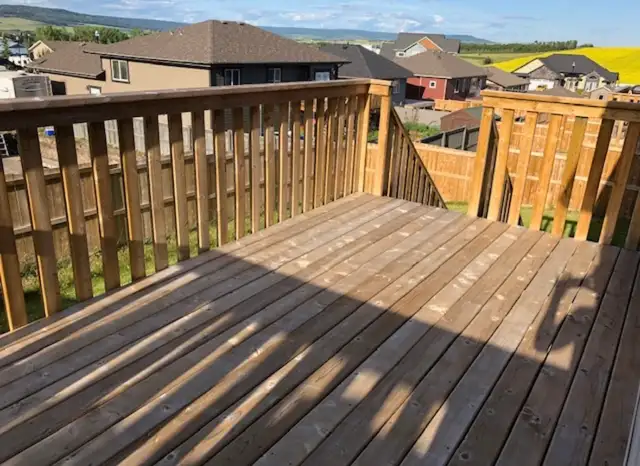 3 BEDROOM HOME | DOUBLE GARAGE | LARGE FENCED YARD | FAMILY AREA - Photo 4