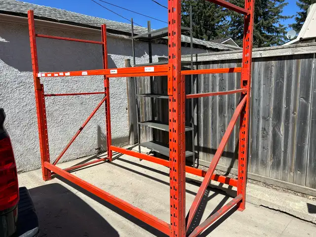 INDUSTRIAL RACKING & STEEL SHELVING