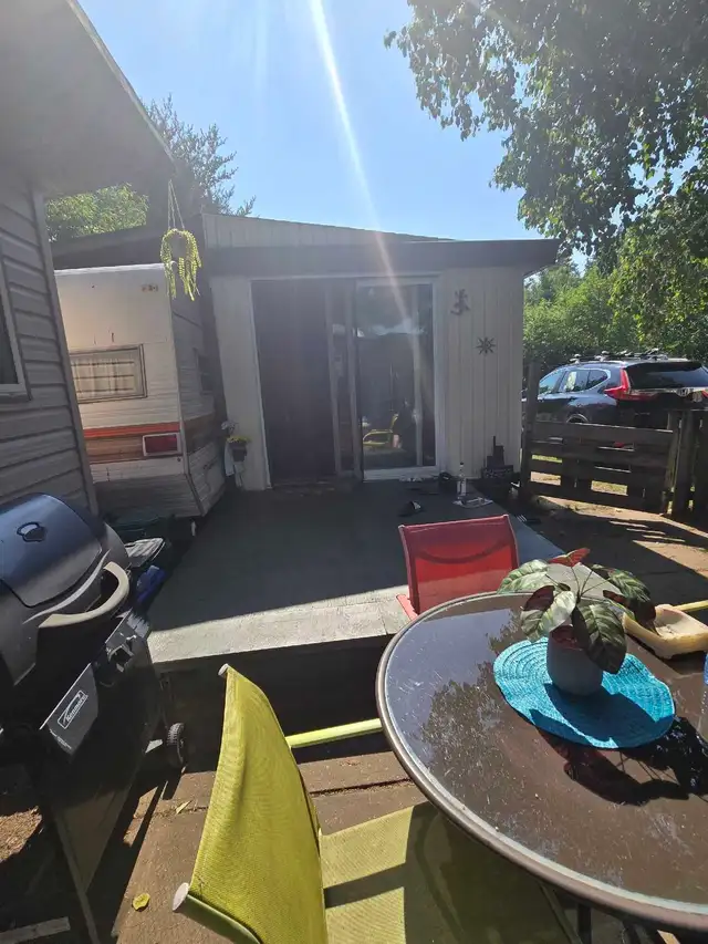 trailer with addition and sleep camps