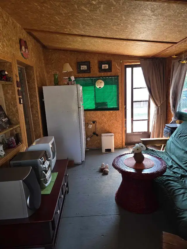 trailer with addition and sleep camps - Photo 4