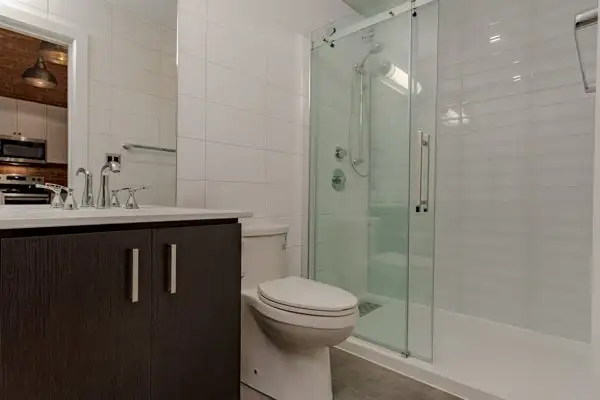Beautiful Loft Style Downtown Apartment For Rent - Photo 10