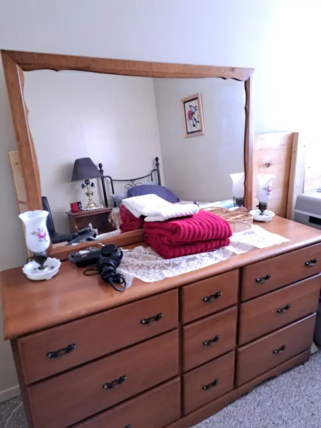 furnished room - Photo 2