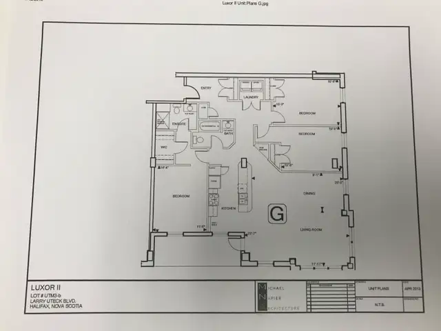 3 Bedroom Corner Unit   2 Bathroom - Available June 1st - Photo 4