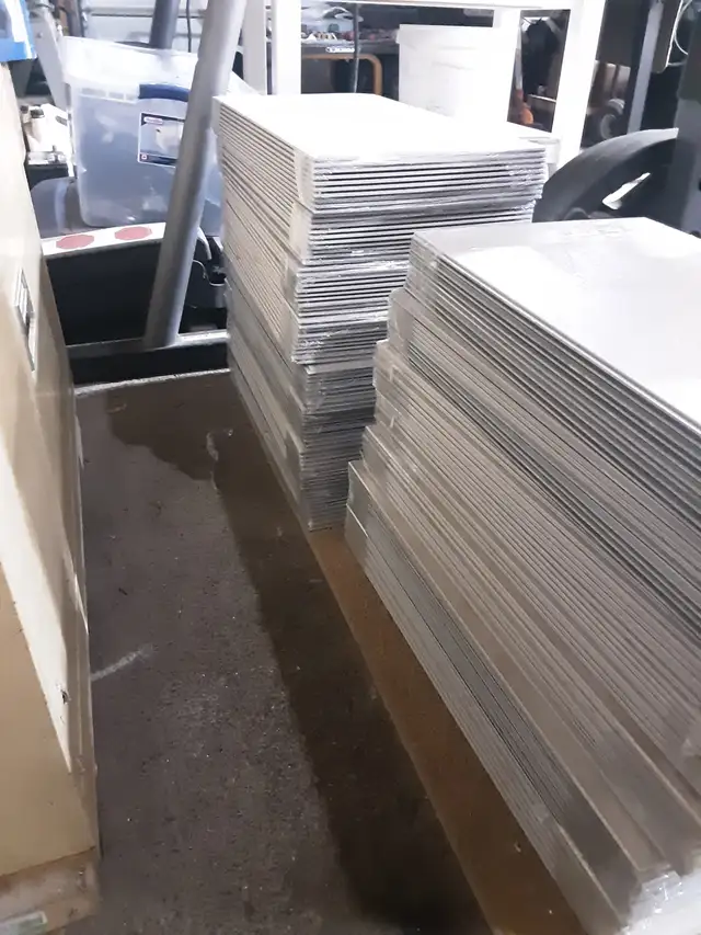 Rigid Core Vinyl Flooring - Photo 3