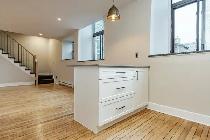 Large 2 Bedroom Downtown Apartment For Rent - Photo 4