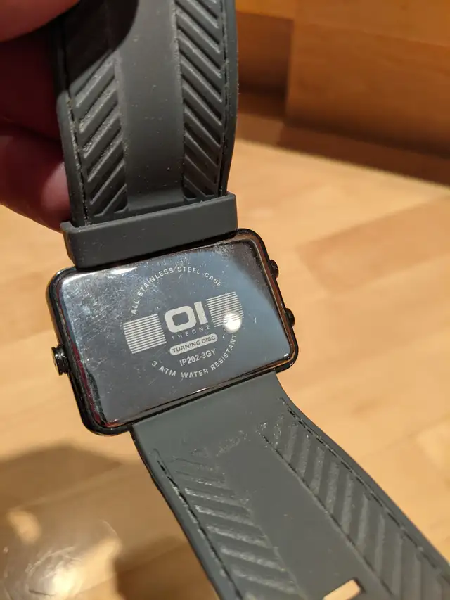 01 The One Model IP202-3GY Cool Wristwatch - Photo 5