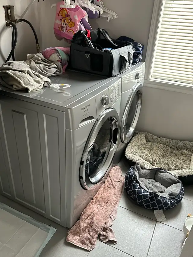 washer and dryer - Photo 2