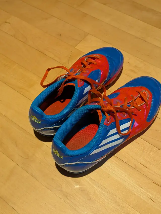 Like New Size 5½ Adidas F-50 Shoes With Cleats - Photo 7