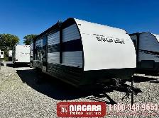 2024 FOREST RIVER CHEROKEE WOLF DEN 26EV Travel Trailer