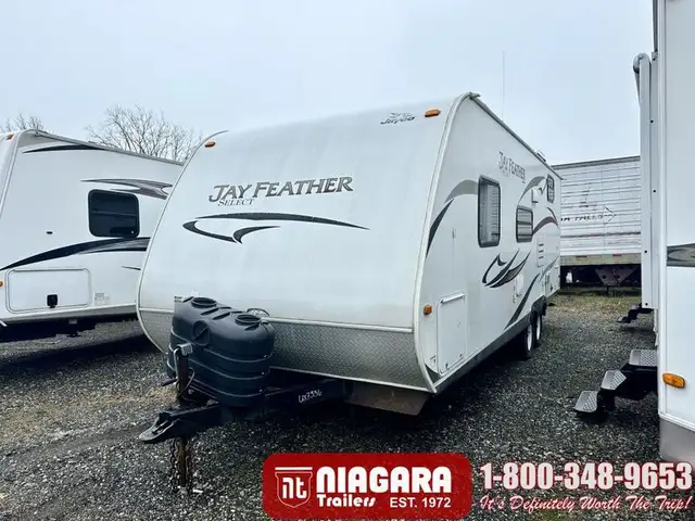 2011 JAYCO JAY FEATHER SELECT 23K Travel Trailer - Photo 2