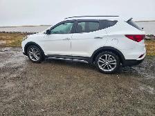 2017 HYUNDAI SANTA FE SPORT AWD TOTALLY SPOTLESS ONE OWNER