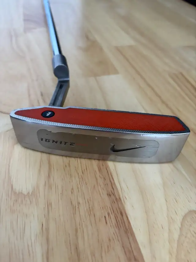 PUTTER GOLF GAUCHER NIKE