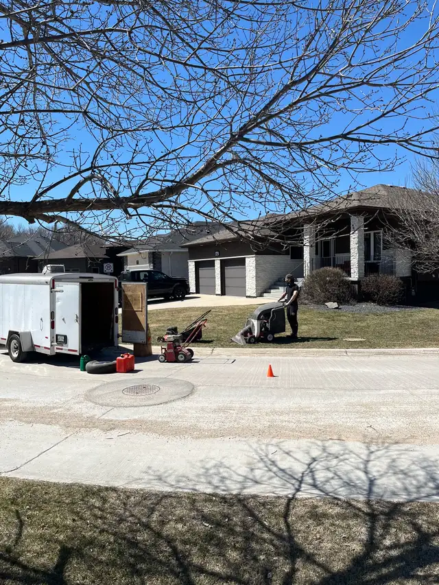 spring cleanup, power raking, Aeration - Photo 2