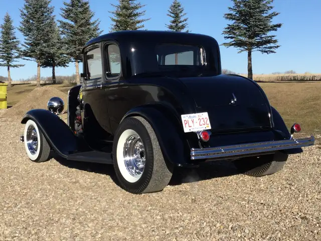 1932 Ford 5 Window Coupe - Photo 3