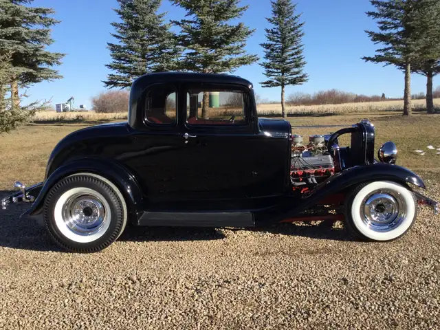 1932 Ford 5 Window Coupe - Photo 5