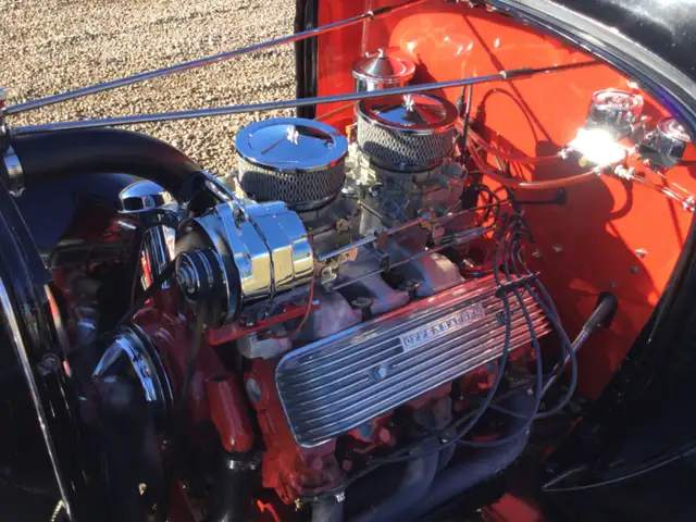 1932 Ford 5 Window Coupe - Photo 7