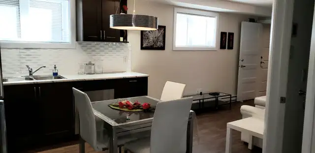 Appartement 3 1/2, style CONDO, Chauffé, Éclairé, meublé - Photo 10