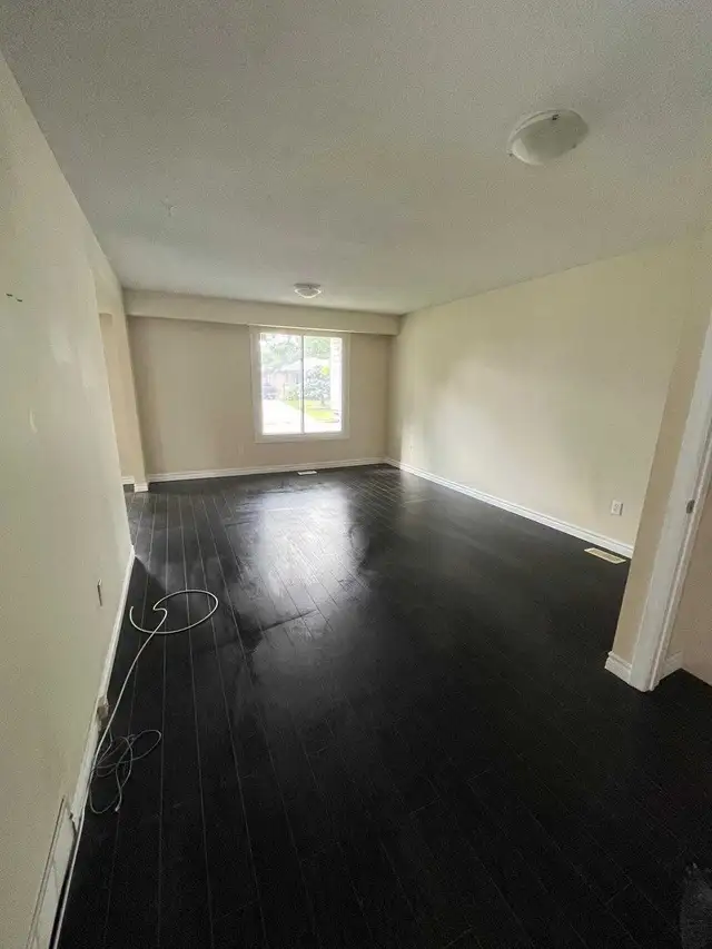 Detached 3 bedrooms Bunglow for rent in St. Catharines, Ontario - Photo 6