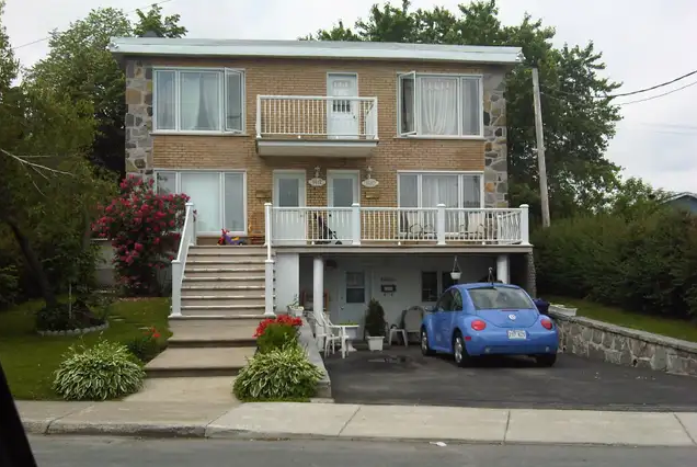 APARTMENT FOR RENT 5 1/2 LAVAL/ APPARTEMENT A LOUER 5 1/2 LAVAL
