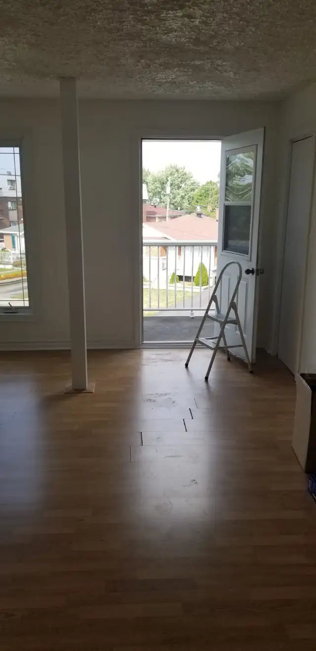 APARTMENT FOR RENT 5 1/2 LAVAL/ APPARTEMENT A LOUER 5 1/2 LAVAL - Photo 5