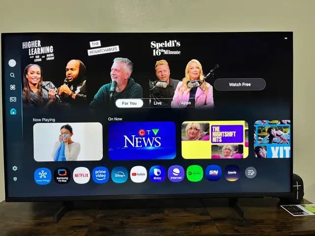 43" Samsung (Crystal UHD) Smart TV - Photo 4