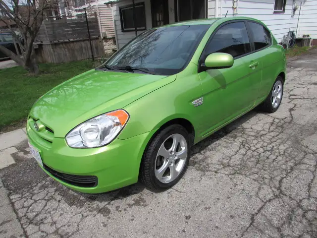 2011 Hyundai Accent Hatchback. auto trans needs repair