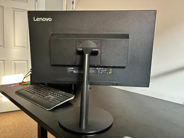 1 screen/écran LENOVO P27h-10 , 27 in/po   3 video cables - Photo 6