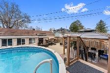 Carpet-free spacious 3 bdrm split-level in quiet neighbourhood - Photo 10