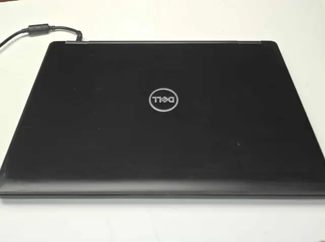 Dell Latitude 5590 i5-8350U 8GB DDR4 NVMe 256GB 15,6po HDMI - Photo 4
