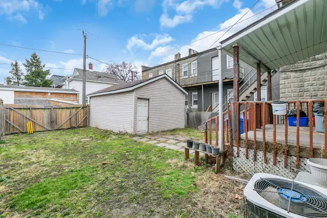 Whole House for Rent – 69 Shepherd St E, Windsor - Photo 4