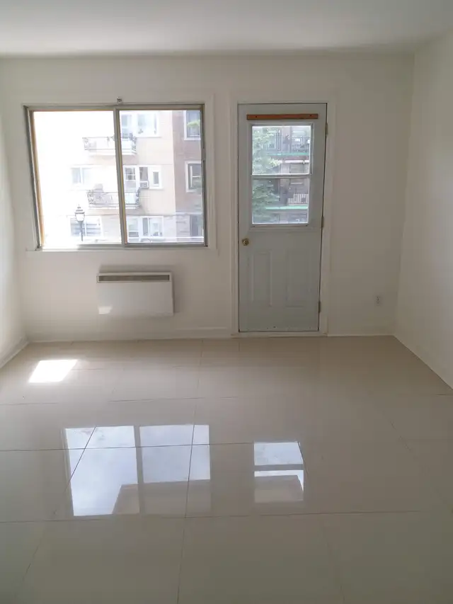 5 1/2 disp. immédiate ou 1er Juillet, Villeray $1750/mois
